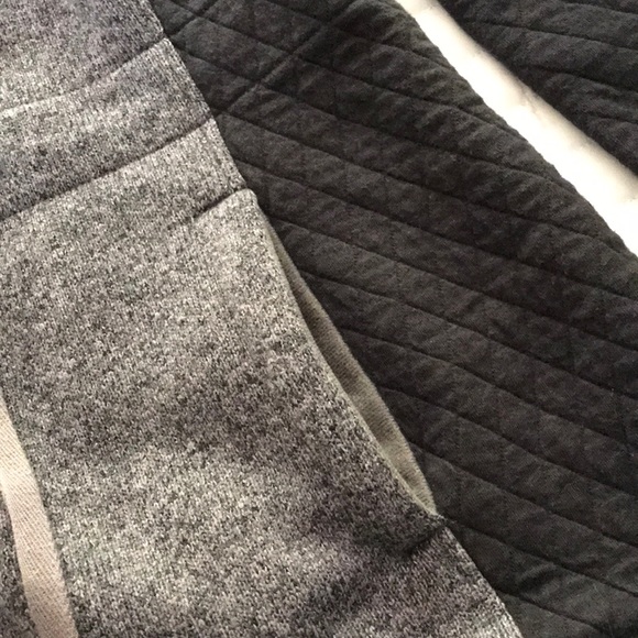 Magellan zip up sweatshirt/jacket - Picture 4 of 4